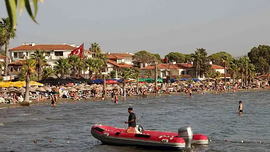 MUĞLA'DA EKİM'DE DENİZ KEYFİ