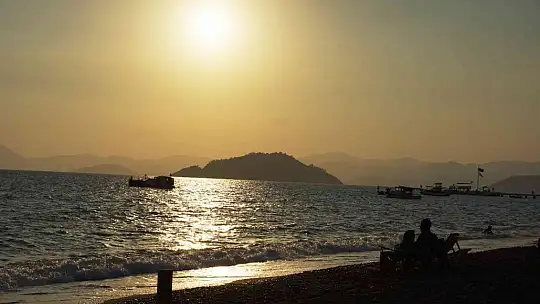 Muğla'da göz kamaştıran gün batımı