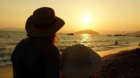 Muğla'da göz kamaştıran gün batımı