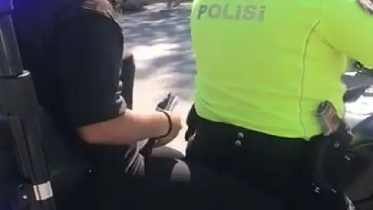 Muğla'da kimliğini unutan öğrencinin imdadına motorize ekipler yetişti