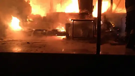 MUĞLA'DA KORKUTAN EV YANGINI