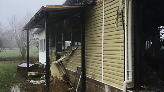 MUĞLA'DA KORKUTAN EV YANGINI