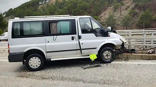 Muğla-Denizli karayolunda kaza: 1 yaralı