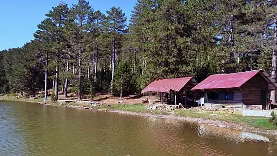 Muğla'nın saklı kalmış yeryüzü cenneti 'Gökçeova Göleti'