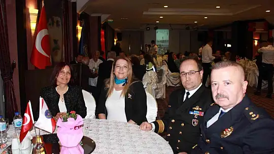 Muğla Valisi Tavlı, Marmaris'teki iftar programında polisler, şehit aileleri ve gaziler ile buluştu