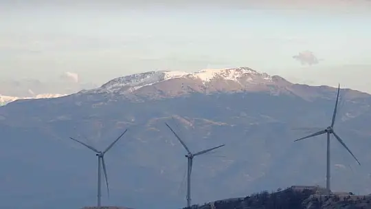 MUĞLA'YA YILIN İLK KARI DÜŞTÜ