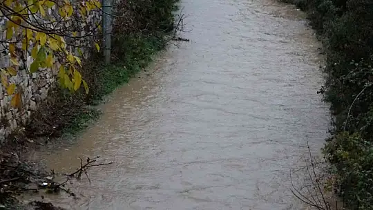 MUĞLA'YA YILIN İLK KARI DÜŞTÜ
