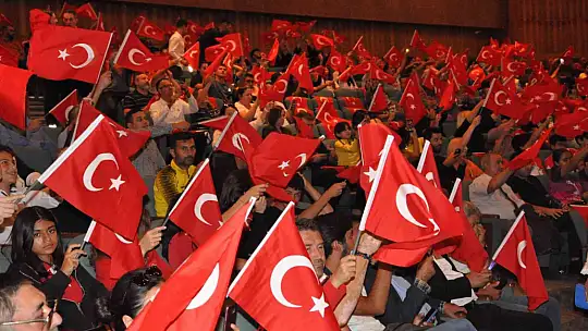 MUĞLA'YI BAŞARIYLA TEMSİL EDEN SPORCULAR ÖDÜLLERİNİ ALDI