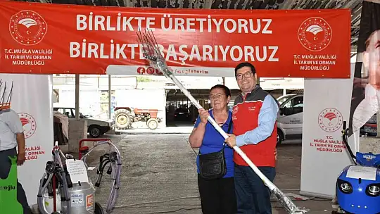 Muğlalı çiftçiye 9 milyon liralık ekipman desteği