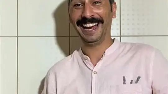 Muğlalı fenomen bu defa Muğlalı öğrencilerin sorunlarını dile getirdi