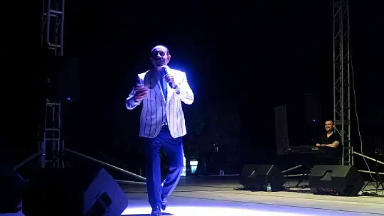 MUSTAFA KESER MARMARİS'TE KONSER VERDİ