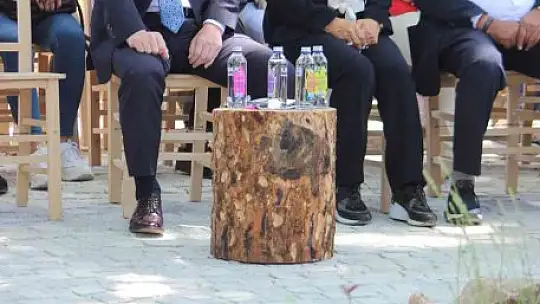 Opet, orman yangınlarından zarar gören köyleri yeniden inşa ediyor