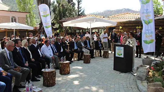 Opet, orman yangınlarından zarar gören köyleri yeniden inşa ediyor