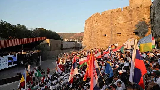 Optimist Dünya Şampiyonası Bodrum'da başladı