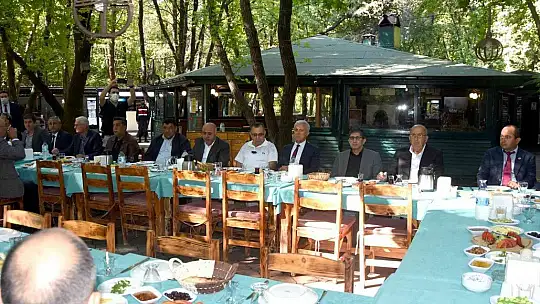 Ortaca Kaymakamı Uçar, muhtarlarla buluştu