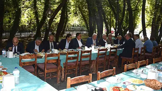 Ortaca Kaymakamı Uçar, muhtarlarla buluştu