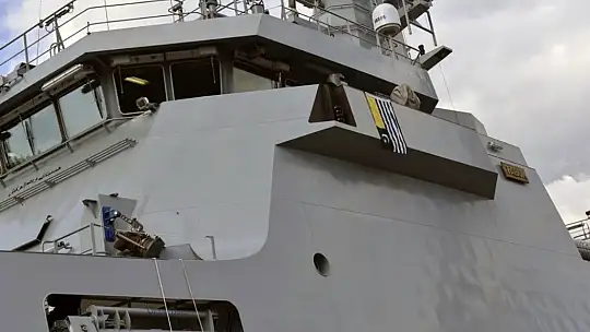 Pakistan Donanmasının 'Tabuk' korveti Aksaz'ı ziyaret etti