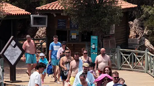 Pandemi ören yeri ve müzeleri de etkiledi