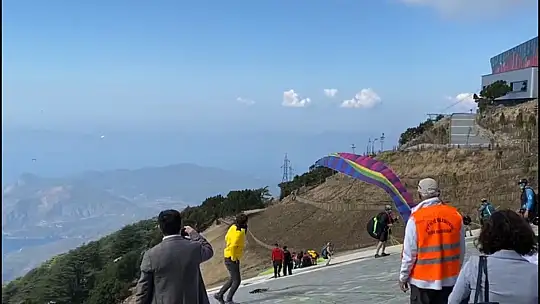 Paraşüt pilotlarının talihsiz kazası