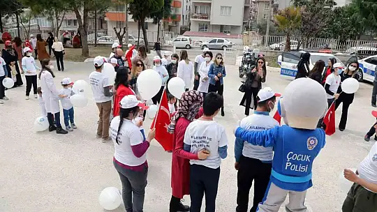 Polis özel bireyler ile bir araya geldi