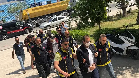 Polis ve savcıyım deyip, 678 bin lirasını aldılar