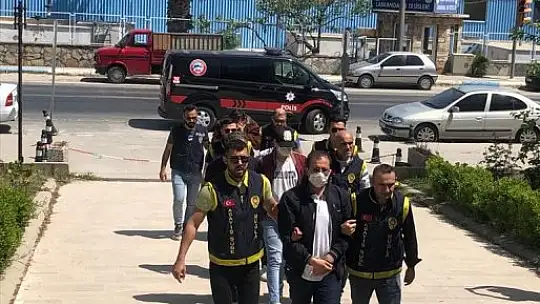 Polis ve savcıyım deyip, 678 bin lirasını aldılar