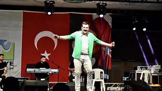Nif Kiraz Festivali Coşkulu Geçti
