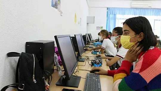 Robotik kodlama atölyesi açılışı yapıldı