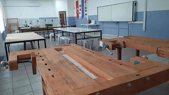 Robotik kodlama atölyesi açılışı yapıldı