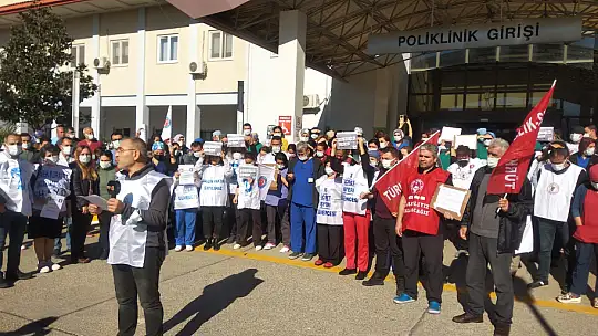 Sağlıkçılardan Zam Dayanışması