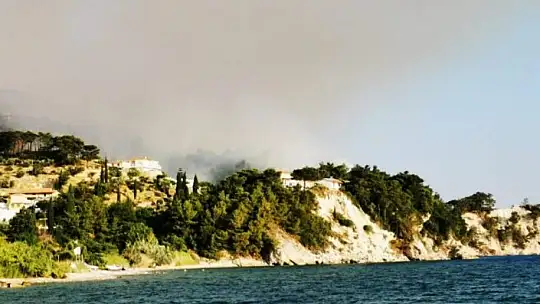 Samos kabusu yaşıyor