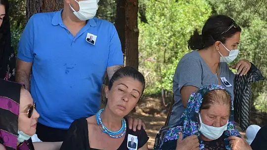 Sanat camiası Ali Demirel'i son yolculuğunda yalnız bıraktı