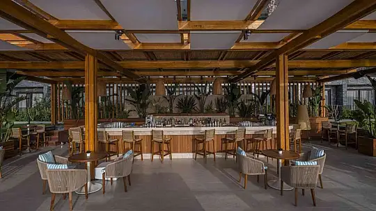 Sanat ve tatilin bir arada olduğu otel Bodrum'un göz bebeği oldu