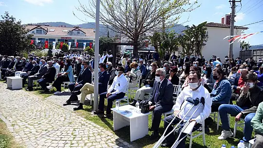 Karaca, sağlık çalışanlarının yanında olmaya çalışıyoruz