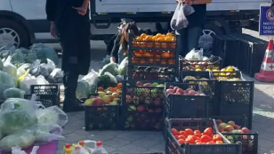 ASKIDA SEBZE KAMPANYASI BÜYÜK İLGİ GÖRDÜ