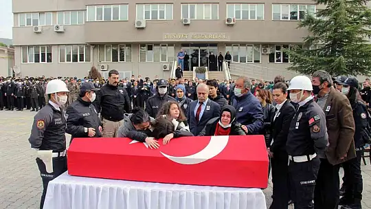 Şehit polis için Muğla Emniyetinde tören