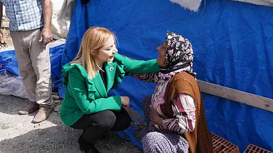 Sel mağduru Roman vatandaşlar prefabrik konutlarına kavuştu