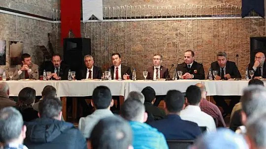 Sezon öncesi esnaf bilgilendirildi