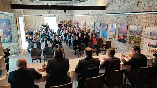 Sezon öncesi esnaf bilgilendirildi