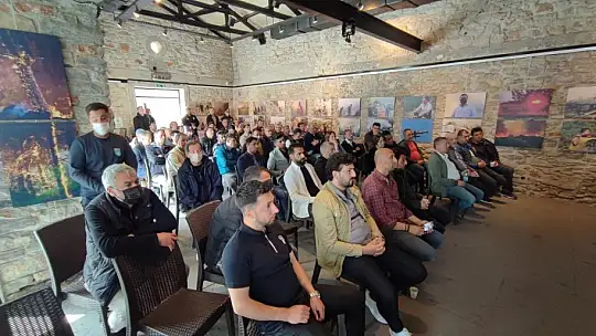 Sezon öncesi esnaf bilgilendirildi