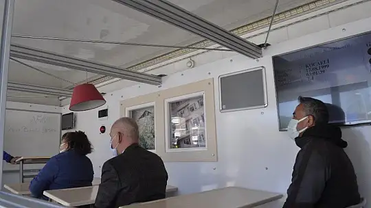 Simülasyonlu deprem TIR'ı Marmaris'te