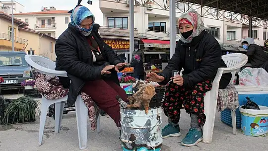 Soğuk, pazarcıları vurdu