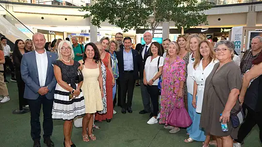 Sualtındaki macerasını tamamlayan sergi, karaya taşındı