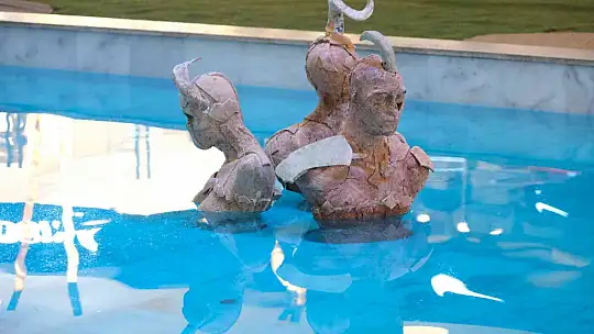 Sualtındaki macerasını tamamlayan sergi, karaya taşındı