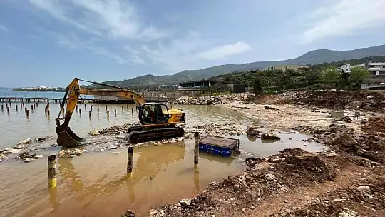 TABİAT PARKINDA DOĞAYA VERİLEN ZARARI BELEDİYE EKİPLERİ ÖNLEDİ