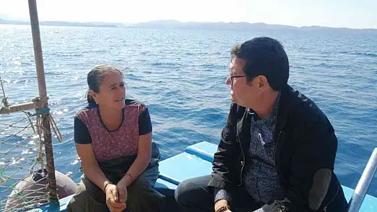 Tarım İl Müdürü, balıkçı kadınları sorunlarını teknede dinledi