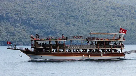 Teknecilere bayram bereketi