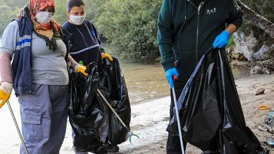 Temizlik Seferberliği Cennet Koyu'nda Devam Etti