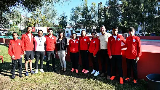 Tenis Turnuvası Fethiye'de yapılıyor