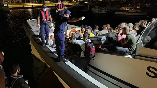 Termik santral çevresindeki yerleşim yerlerinde yaşayanlar kara ve deniz yolu ile tahliye edildi